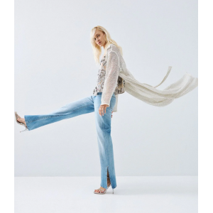 Denim καμπάνα με ανοίγματα