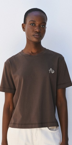 T-shirt με κεντημένο μονόγραμμα